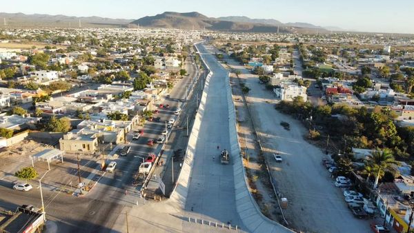 Supervisa Alcaldesa la obra del Canalecón en Camino Real