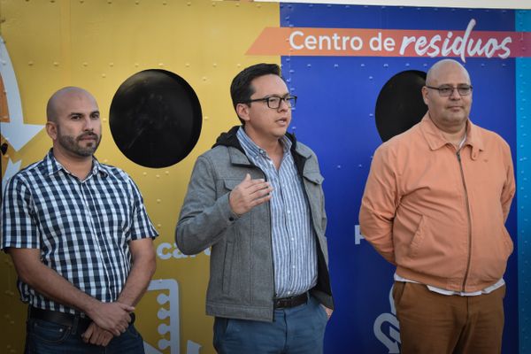 Entrega Ayuntamiento contenedor de “Ruta Cero” en el Parque Morelos