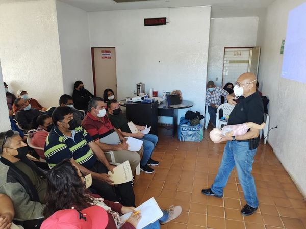 Reciben trabajadores del rastro municipal de La Paz Capacitación en Primeros Auxilios
