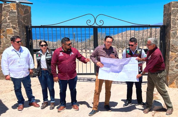 Libera Ayuntamiento acceso que conduce a playa en Puerto Mejía