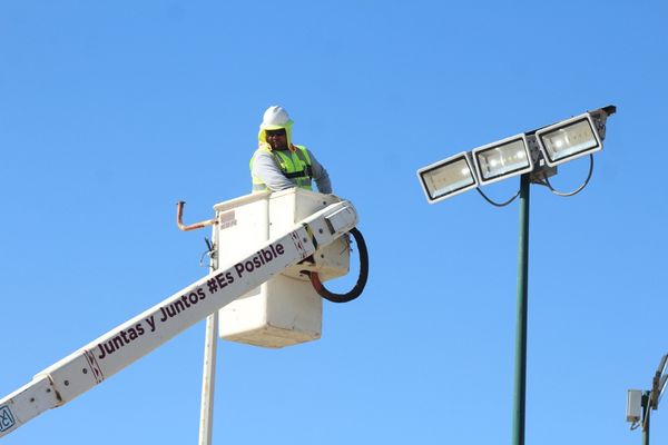 Servicios Públicos lleva a cabo jornada de limpieza en parque de la colonia Fidepaz