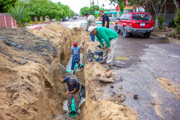 Atendió OOMSAPAS La Paz 165 fugas durante la semana pasada