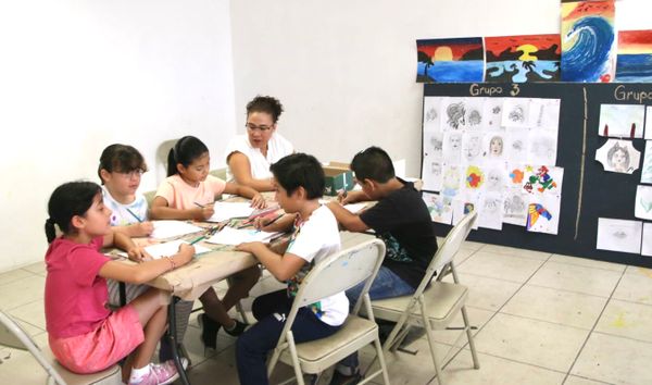 CLAUSURAN CURSOS DE VERANO EN BIBLIOTECAS PÚBLICAS DE LA PAZ