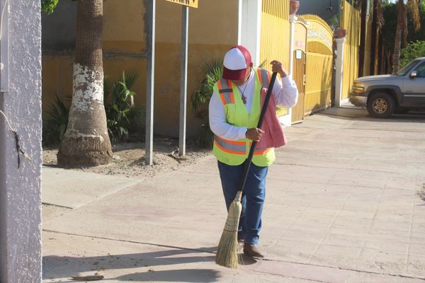 Implementará Servicios Públicos cuadrillas de barrido masivo en la ciudad