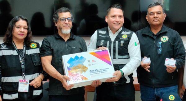Entrega Protección Civil el Atlas de Riesgo para el municipio de La Paz