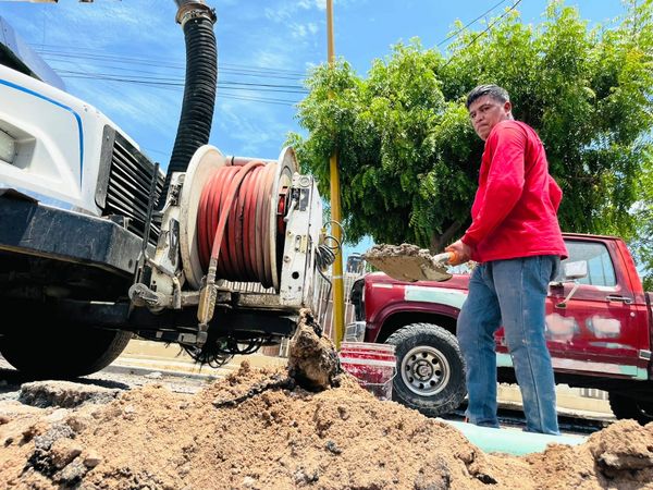 Se atendieron 2800 fugas por el OOMSAPAS La Paz, en el transcurso del mes de mayo