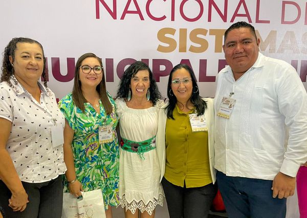 Participa DIF La Paz en Segundo Encuentro Nacional de Sistemas Municipales DIF