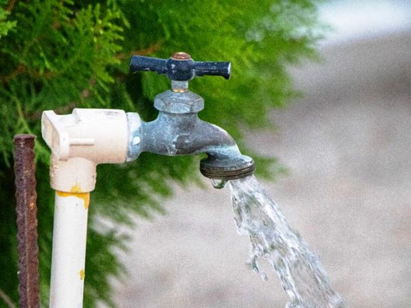 Suministradas 106 colonias con servicio de agua potable por red, el 29 de julio: OOMSAPAS La Paz