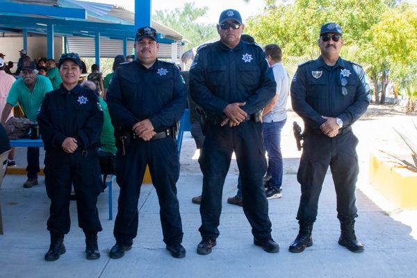 Ganan Policías Municipales terceros lugares en competencia de tiro