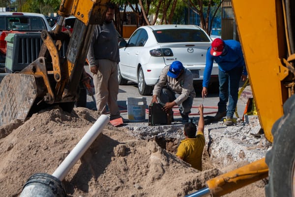 Atendidas 147 fugas por el OOMSAPAS La Paz, durante la semana pasada