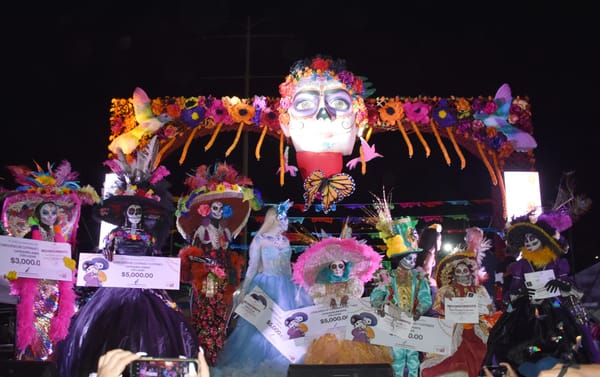 Ayuntamiento de La Paz concluye con éxito el Festival del Día de Muertos 2024