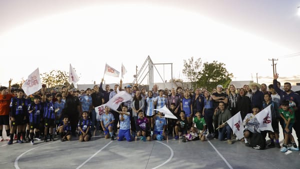 Milena Quiroga inaugura parque en la colonia Ayuntamiento