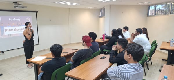 Imparte Juventud Municipal charlas a estudiantes de la Escuela Normal Superior