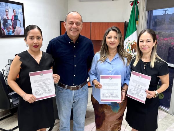 Realizan cambios en direcciones municipales de La Paz