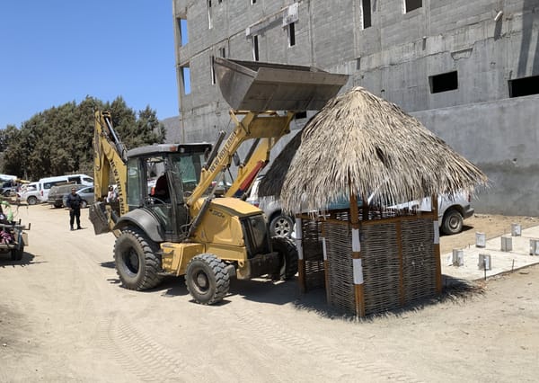 Libera Ayuntamiento de La Paz tres accesos bloqueados a playas