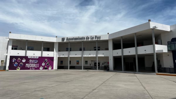 Incumplió organizador de concierto de Elías Medina, lineamientos de Dirección de Comercio
