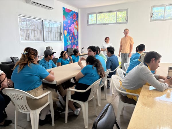 Dirección Municipal de Inclusión impulsa la ciencia para todos con “Pinta a una Estrella”