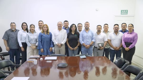 Instalan OOMSAPAS La Paz y Sindicato de Burócratas, Comisión Mixta de Escalafón