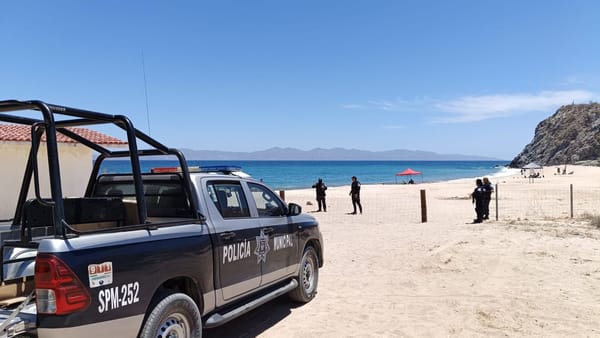 Refuerza Gobierno Municipal de La Paz vigilancia en playas por periodo vacacional
