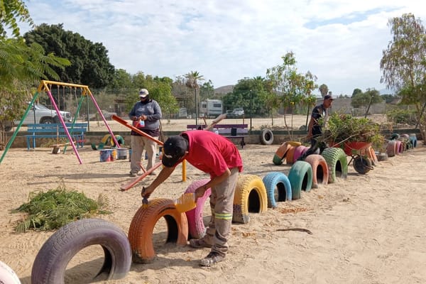 Servicios Públicos rehabilita parques de Todos Santos y El Pescadero