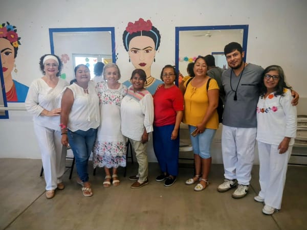 DIF La Paz realiza taller de terapia emocional en el CDC de La Fuente