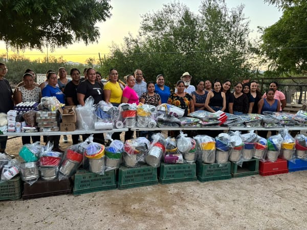 Imparten a 30 mujeres de Los Planes curso de repostería y pastelería