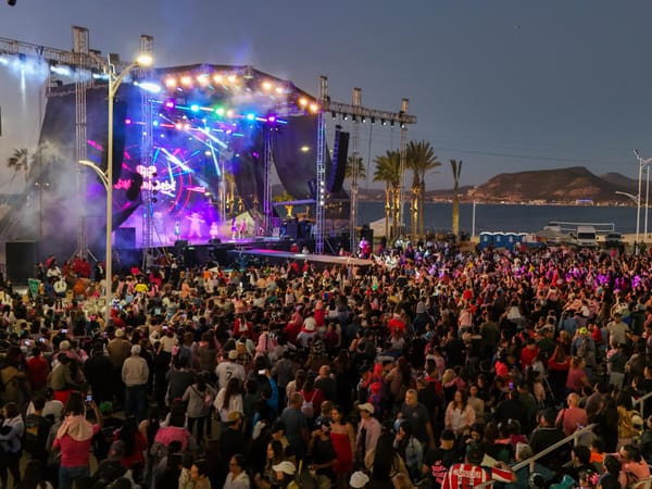 Milena Quiroga cierra el último día del Carnaval con 12 mil personas en el concierto de Ricky Martin y un Carnavalito lleno de familias