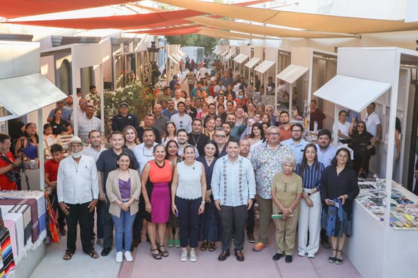 Milena Quiroga cumple y devuelve seguridad al Callejón del Artesano; 120 mil visitantes al año recuperan un espacio histórico del Centro