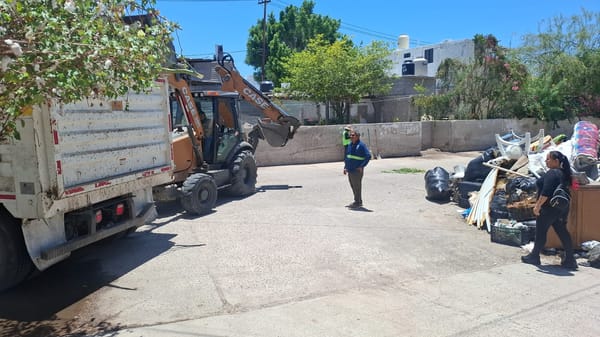 Atiende Milena Quiroga el Esterito con jornada de descacharrización
