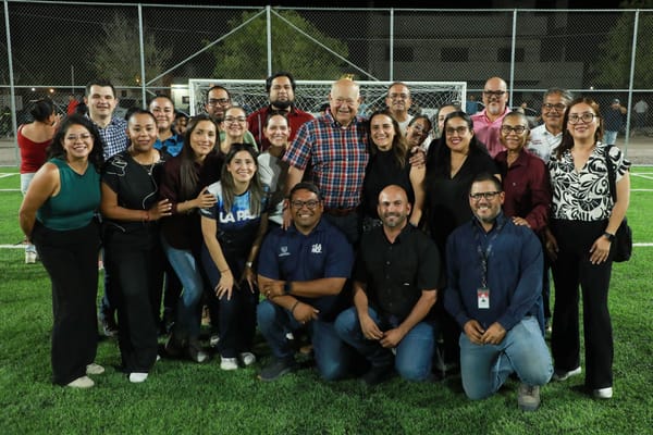 Inauguran campo de fútbol del “Mundial Social” en El Centenario