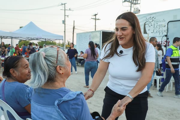 Atiende Ayuntamiento de La Paz a vecinos de El Conchalito con “Presidenta en tu Barrio”