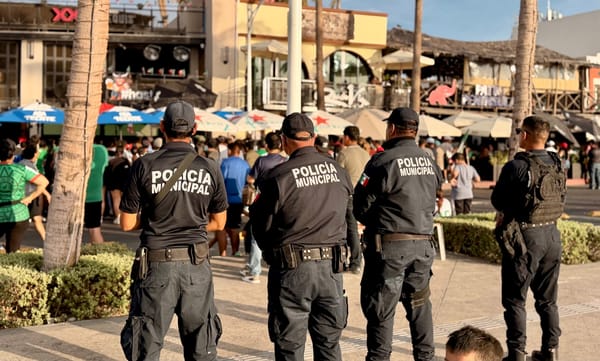 Ayuntamiento de La Paz despliega operativo de seguridad por partido de México